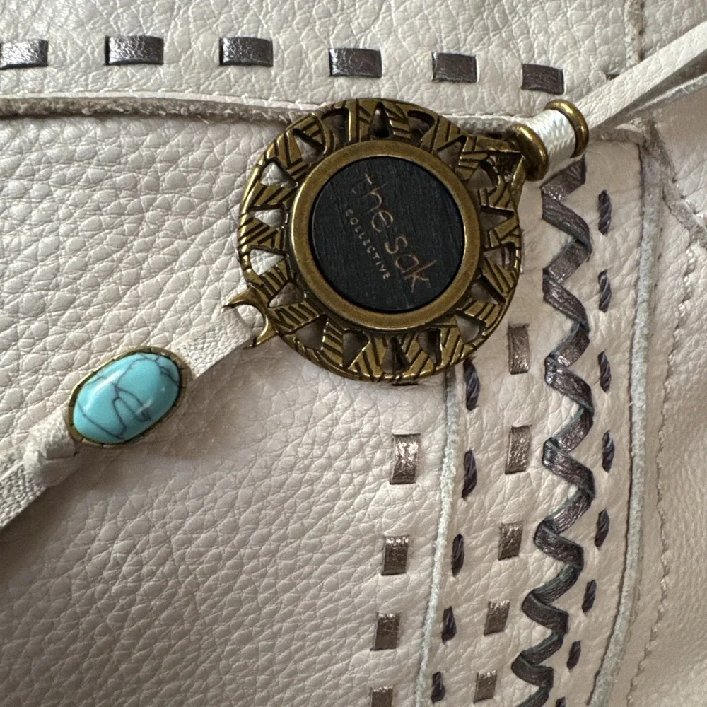 THE SAK Collective Tahoe Medium Pebbled Soft‎ Leather Whipstitch Ivory Crossbody - Picture 4 of 9